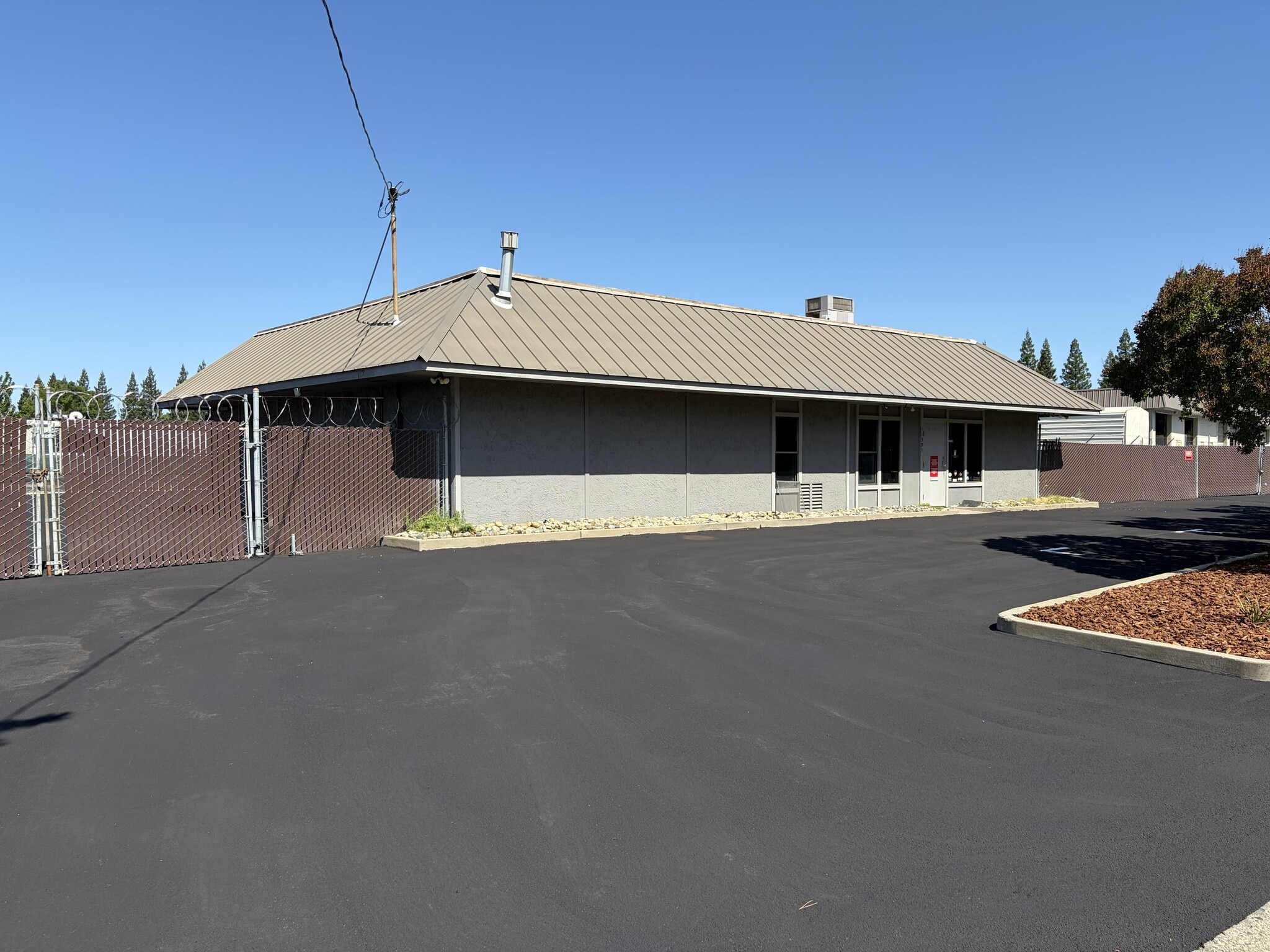 11391 Pyrites Way, Rancho Cordova, CA for lease Primary Photo- Image 1 of 10