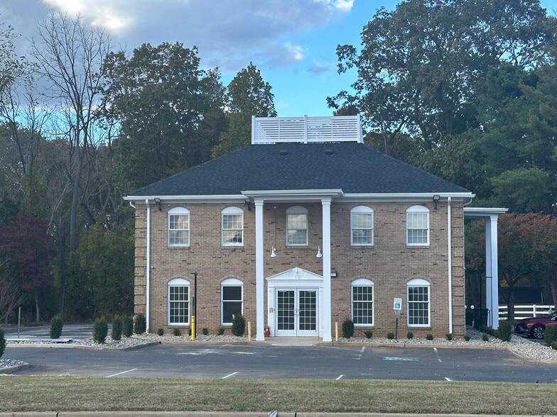 440 State Route 34, Colts Neck, NJ for lease - Building Photo - Image 3 of 9