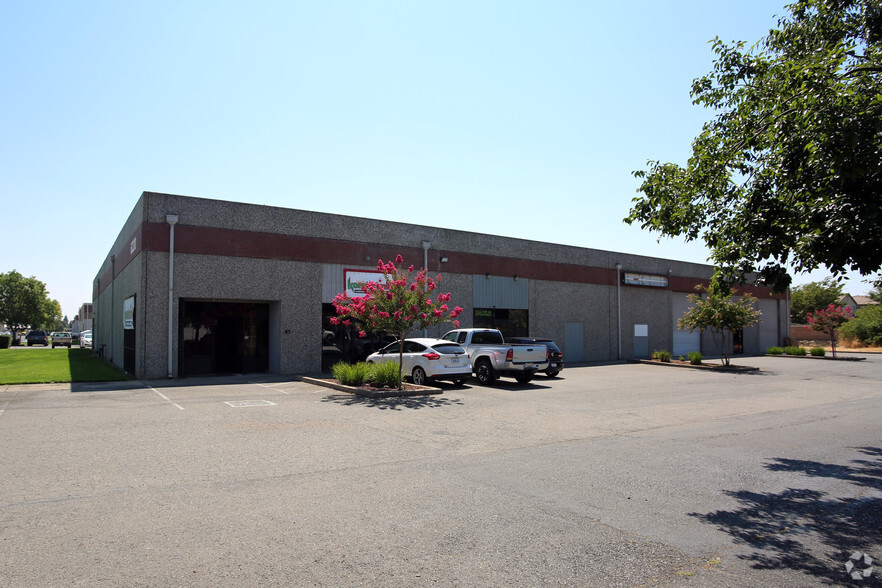 6220 Belleau Wood Ln, Sacramento, CA for lease - Building Photo - Image 1 of 5