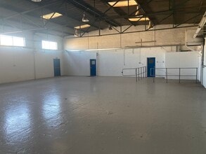 9 Ailsa Rd, Irvine for lease Interior Photo- Image 2 of 3