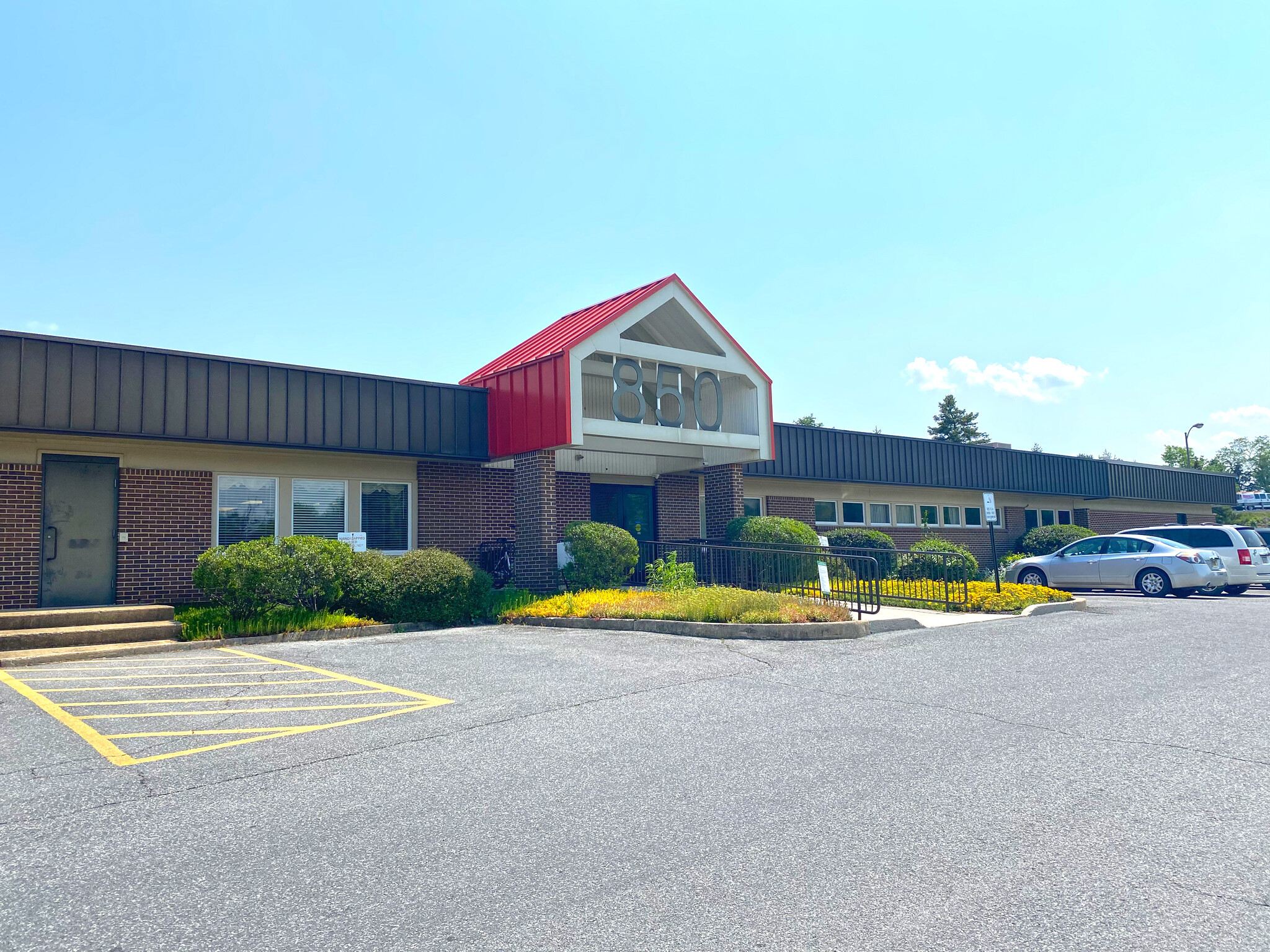 850 Walnut Bottom Rd, Carlisle, PA for lease Building Photo- Image 1 of 10