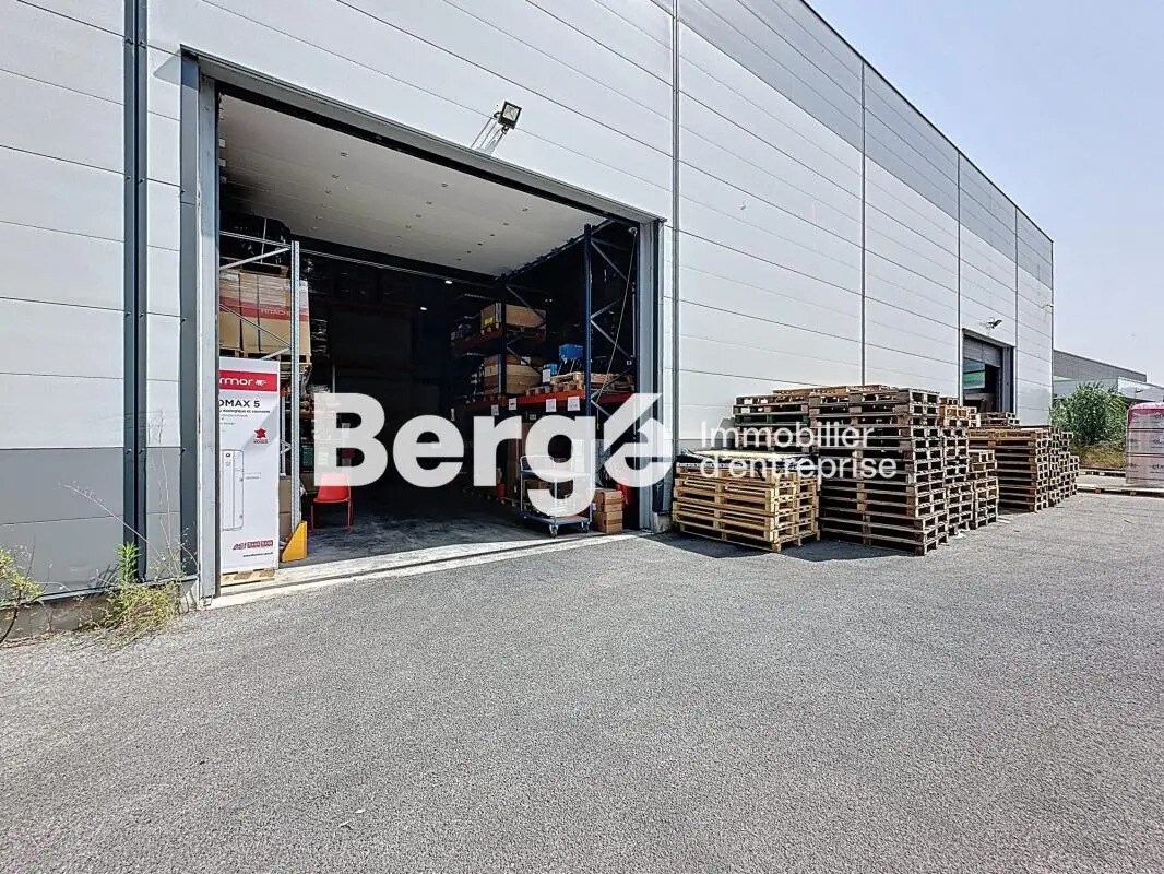 Industrial in Fréjus for lease Building Photo- Image 1 of 18