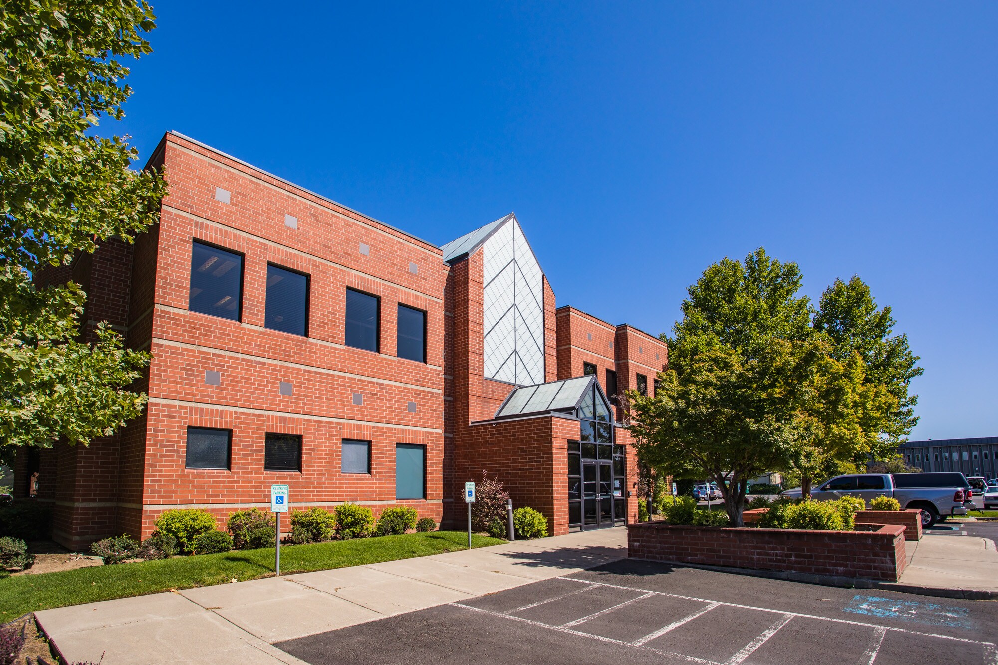 6002 N Mayfair St, Spokane, WA for sale Building Photo- Image 1 of 1