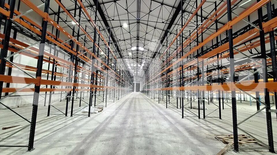 Industrial in Soissons for lease Interior Photo- Image 1 of 6