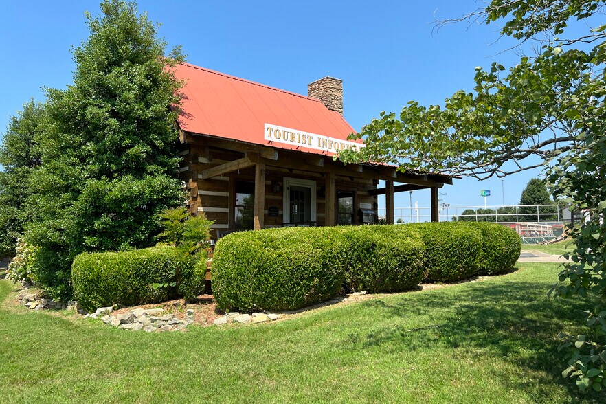 81 Steele Rd, Franklin, KY 42134 Office for Lease