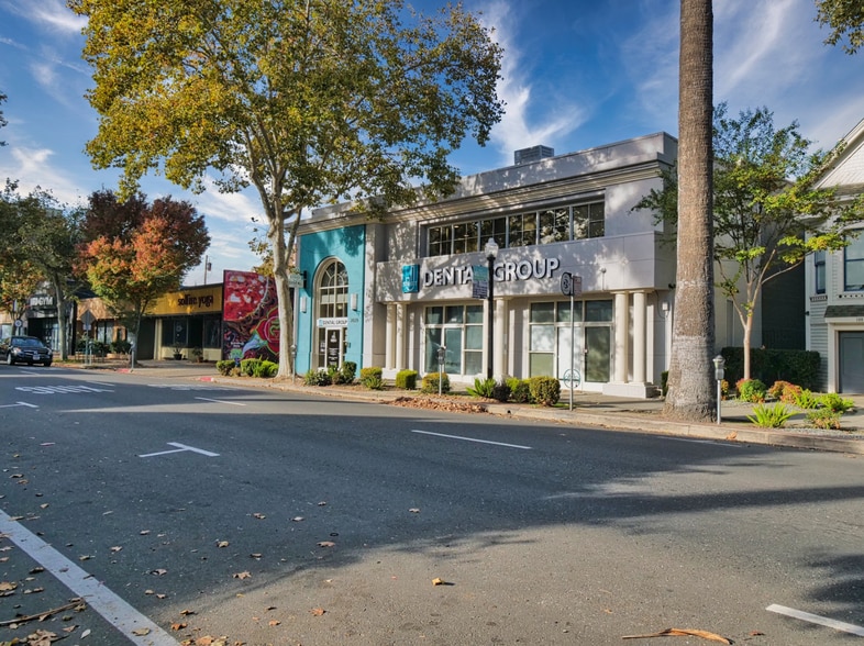 2619 J St, Sacramento, CA for sale - Building Photo - Image 2 of 8