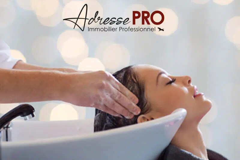 Retail in Biarritz for lease - Building Photo - Image 2 of 4