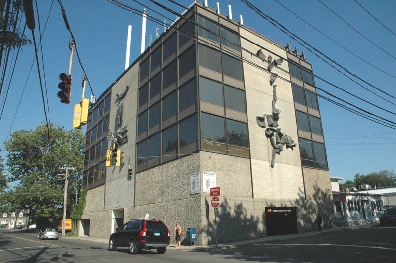 21 Charles St, Westport, CT for sale Building Photo- Image 1 of 1