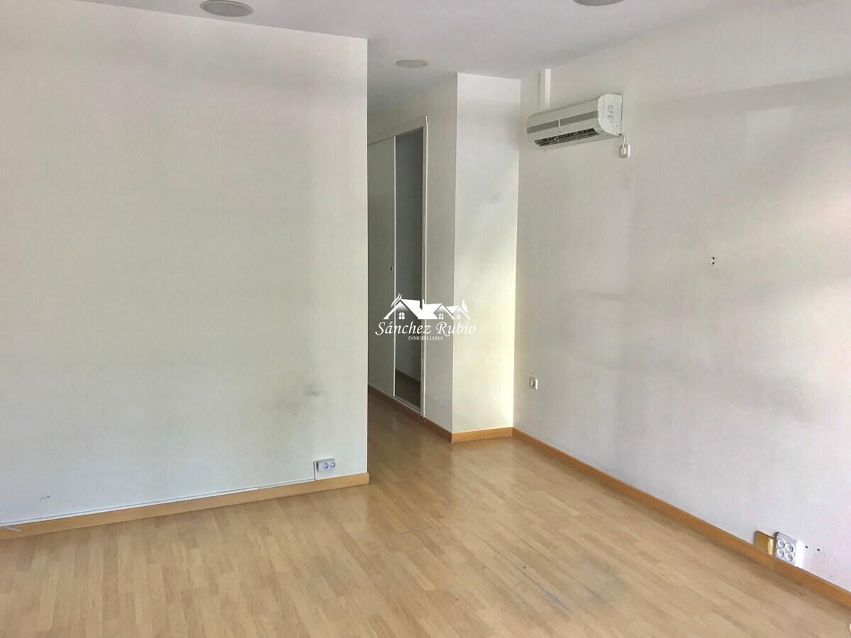 Torrelodones, MAD 28250 - - - Interior Photo - Image 2 of 6
