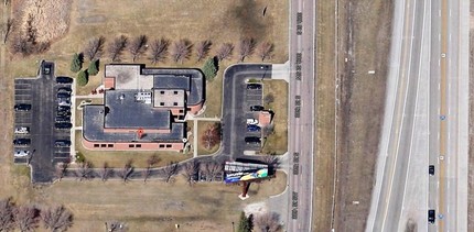 1749 38th St S, Fargo, ND - aerial  map view