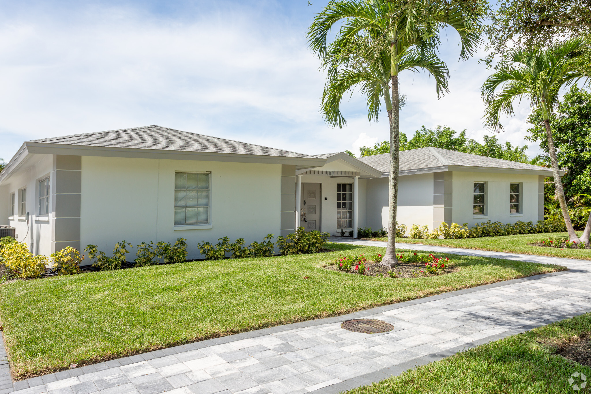 101-105 Saint Andrews Blvd, Naples, FL for sale Building Photo- Image 1 of 13