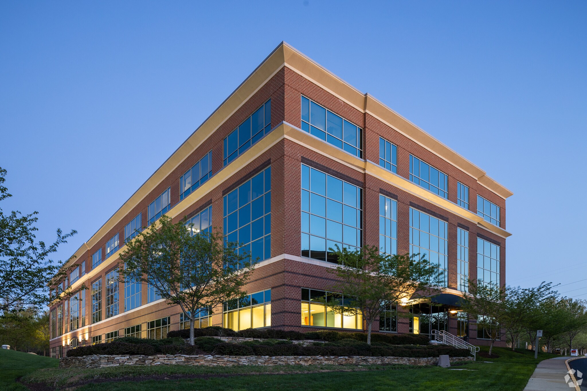 8730 Stony Point Pky, Richmond, VA 23235 Stony Point III