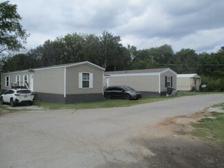 More details for 814 S Kern Ave, Okmulgee, OK - Multifamily for Sale