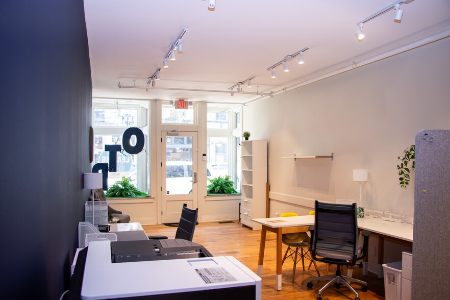 1225 Main St, Cincinnati, OH for lease - Interior Photo - Image 2 of 5