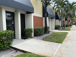 1500 W Cypress Creek Rd, Fort Lauderdale, FL for lease Building Photo- Image 2 of 17