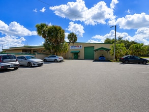 203 W 1st St, Apopka, FL for lease Building Photo- Image 1 of 8