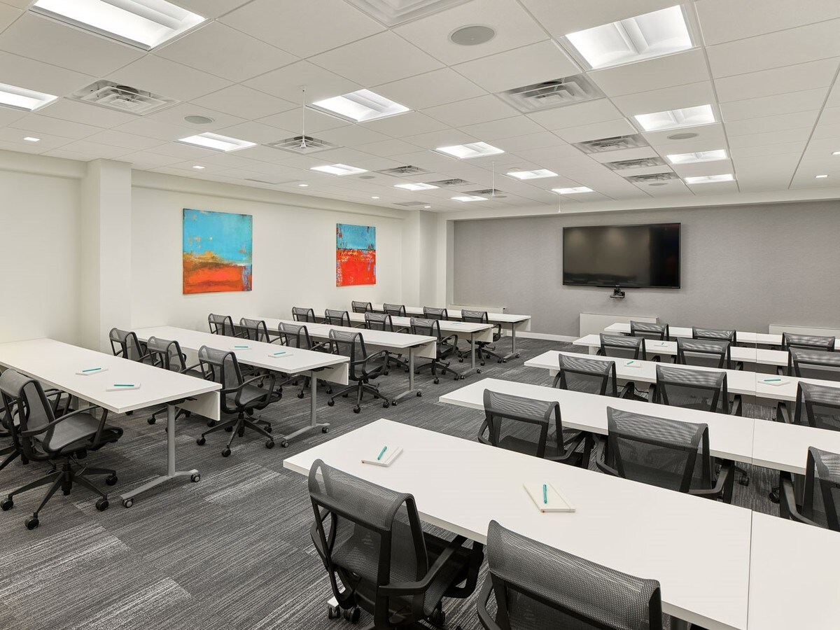 2 Jericho Plz, Jericho, NY 11753