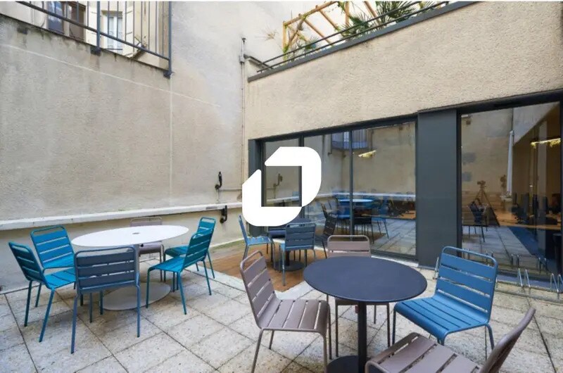 Office in Paris for lease Building Photo- Image 1 of 8