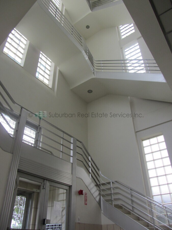 View Photo