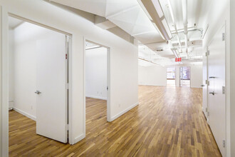 535 Eighth Ave, New York, NY for lease Interior Photo- Image 2 of 4