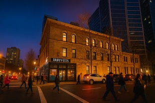 Prime Main Street Corner — Ready for You! - Bar