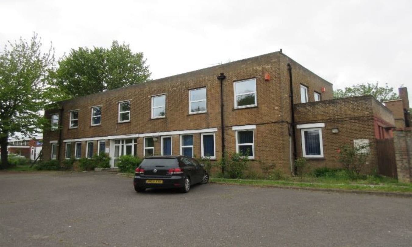 27 Hurricane Way, Norwich for sale Primary Photo- Image 1 of 1