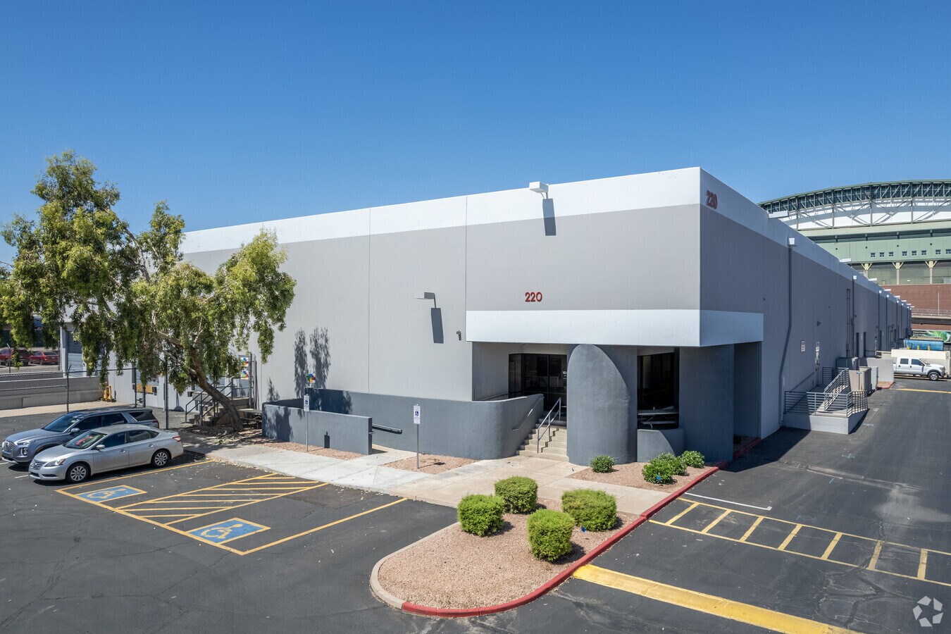 220 S 9th St, Phoenix, AZ 85034