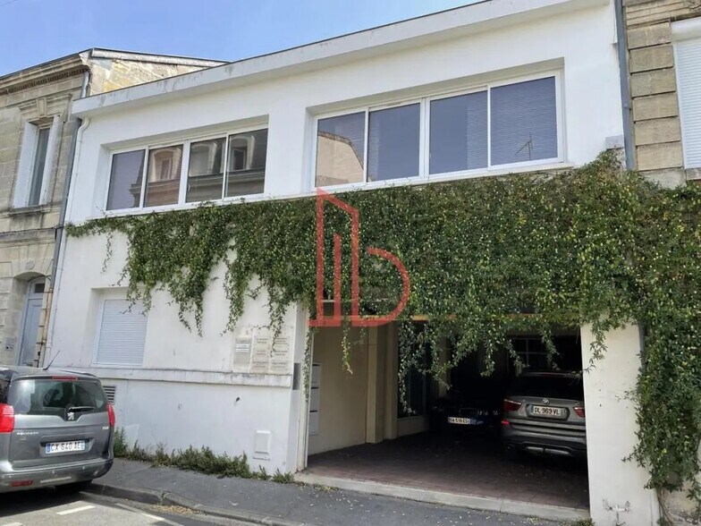Office in Bordeaux for lease - Building Photo - Image 1 of 1