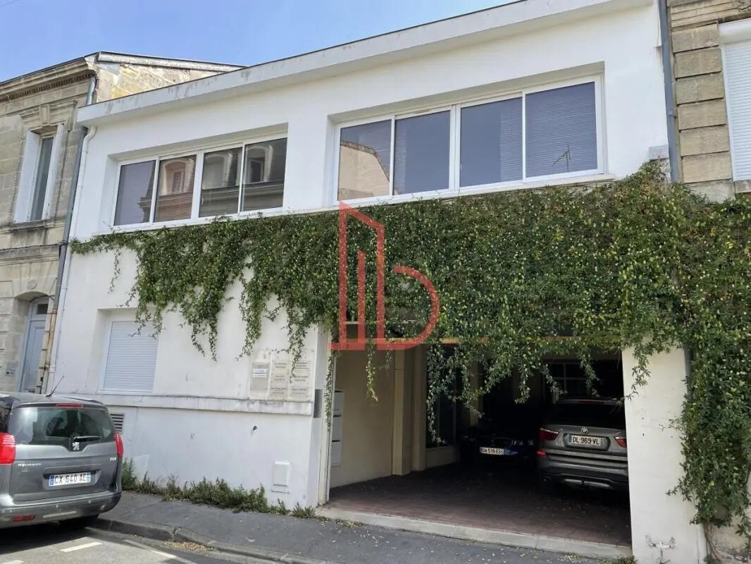 Office in Bordeaux for lease Building Photo- Image 1 of 2