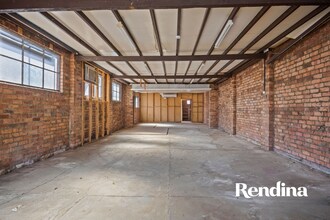 158 Deakin St, Essendon for lease Interior Photo- Image 2 of 6