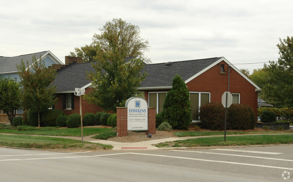 400 Main St, Belpre, OH for sale - Primary Photo - Image 1 of 1