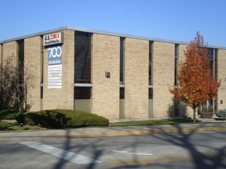 700 E Beardsley Ave, Elkhart, IN 46514