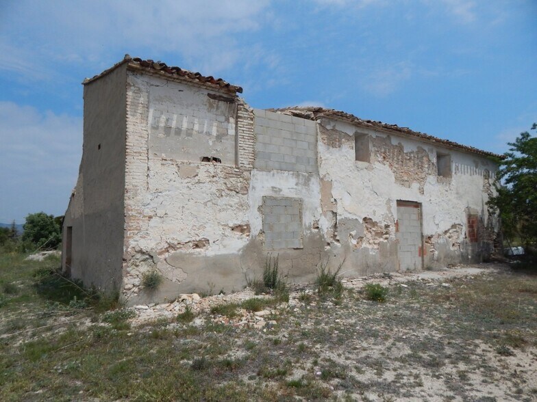 Industrial in Ontinyent, Valencia for sale - Building Photo - Image 3 of 5