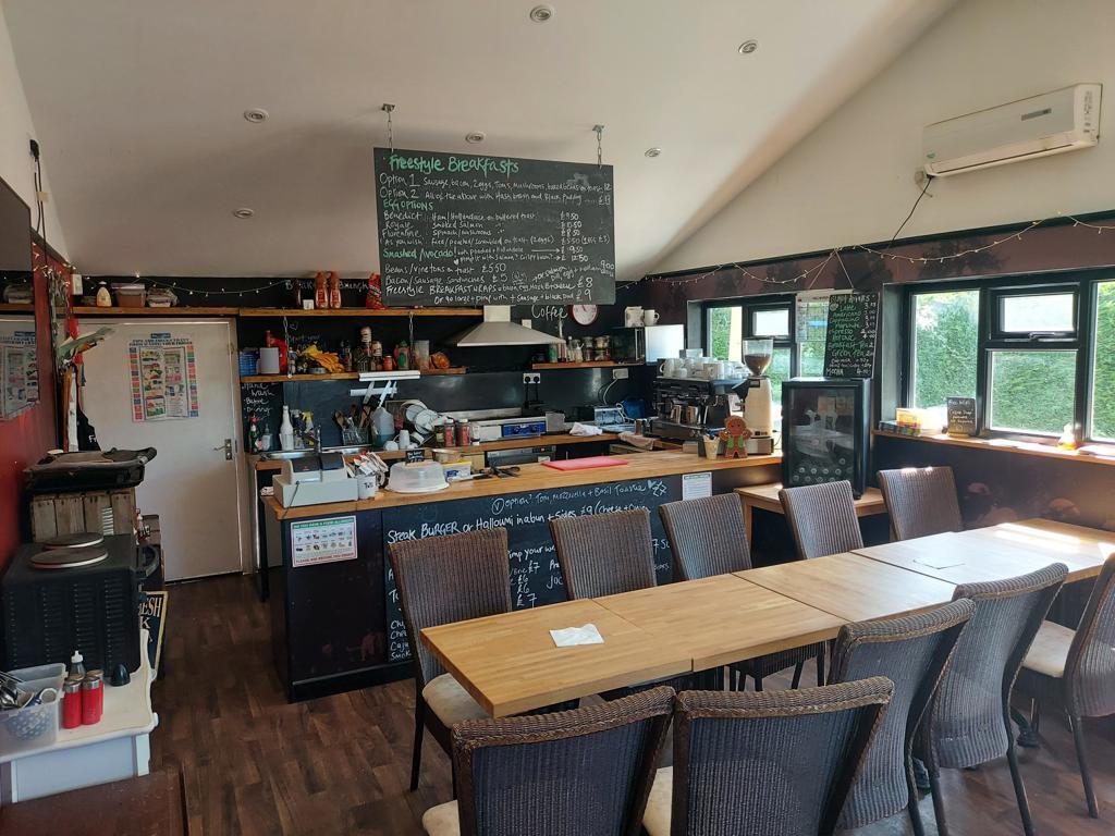 Wadhurst Rd, Mark Cross for lease Interior Photo- Image 1 of 2