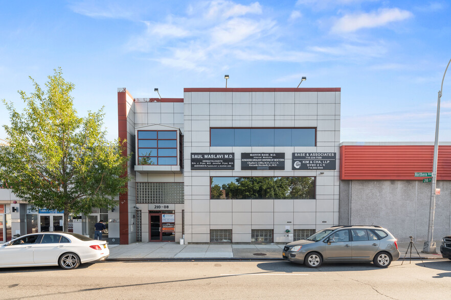 21008 Northern Blvd, Bayside, NY for lease - Building Photo - Image 1 of 7