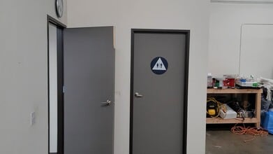 23501 Ridge Route Dr, Laguna Hills, CA for lease - Commercial Listing Video 