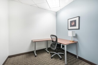 6000 Fairview Rd, Charlotte, NC for lease Interior Photo- Image 2 of 7