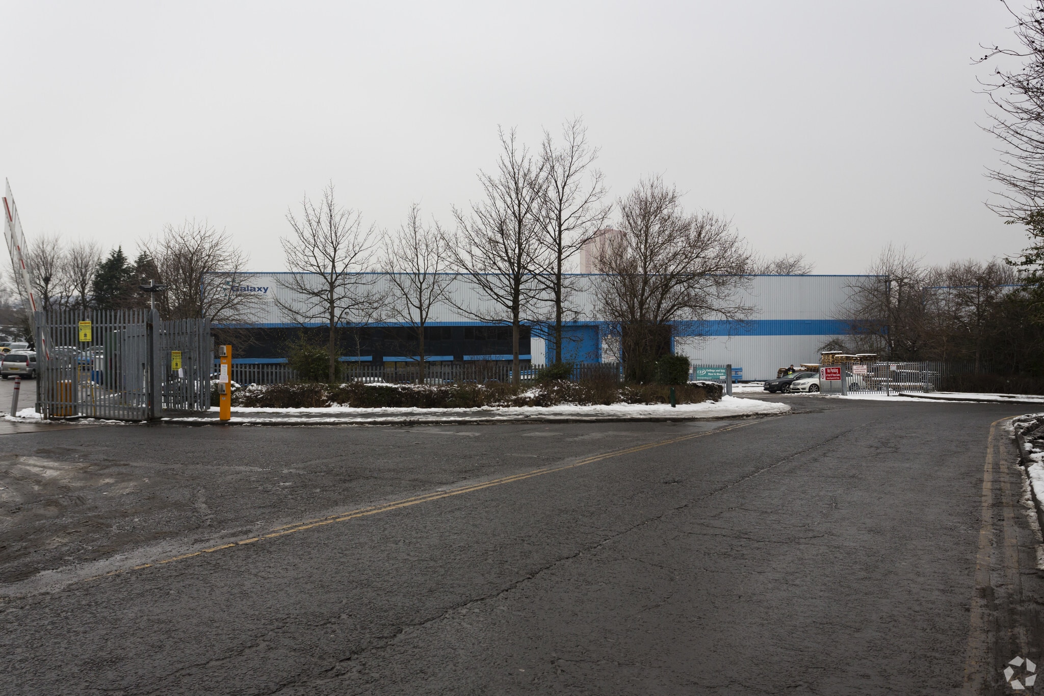 Millshaw Park Ave, Leeds for sale Primary Photo- Image 1 of 1