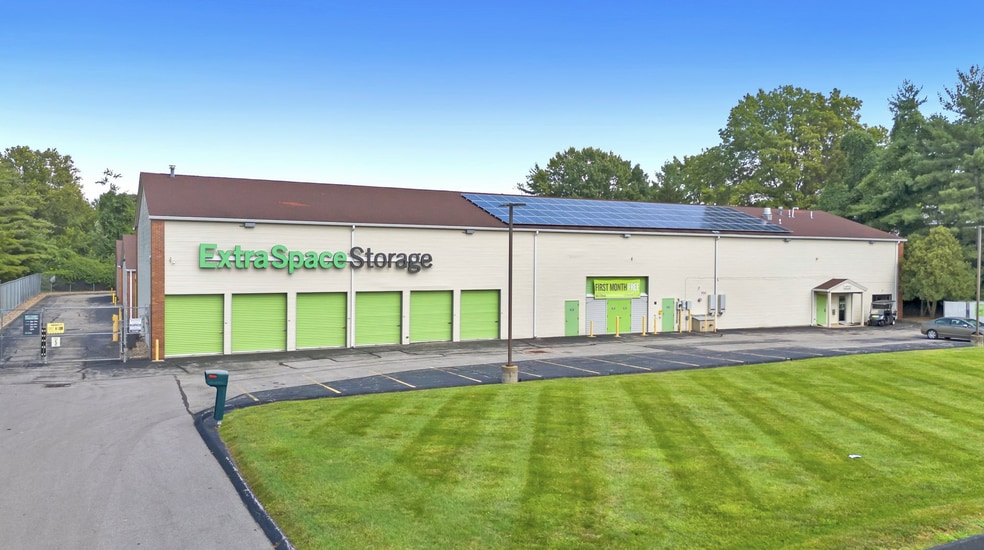 W.P. Carey 35 Property Portfolio portfolio of 35 properties for sale on LoopNet.com - Building Photo - Image 1 of 50