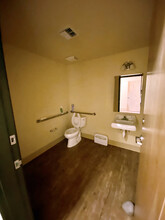 2280-2310 SE Mission St, Salem, OR for lease Interior Photo- Image 2 of 4