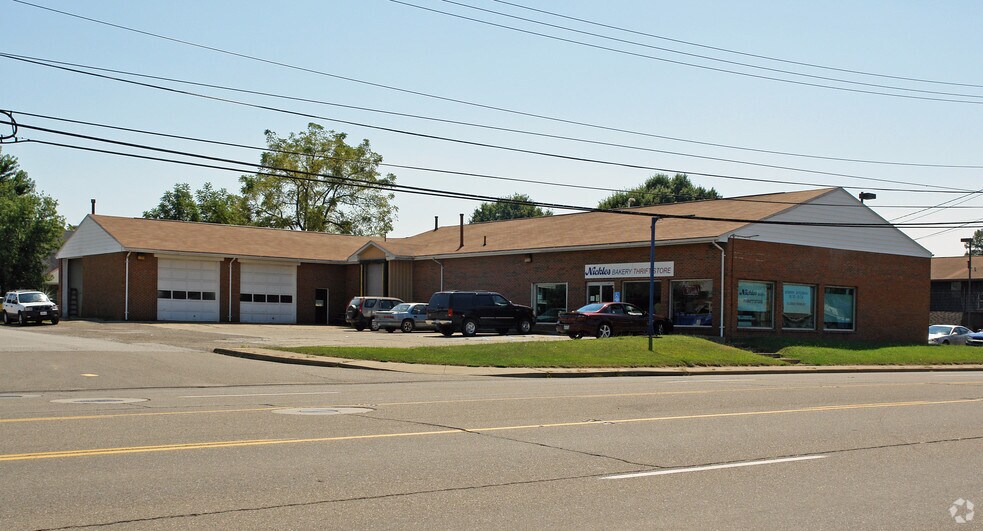 701 Division St, Parkersburg, WV for sale - Primary Photo - Image 1 of 2