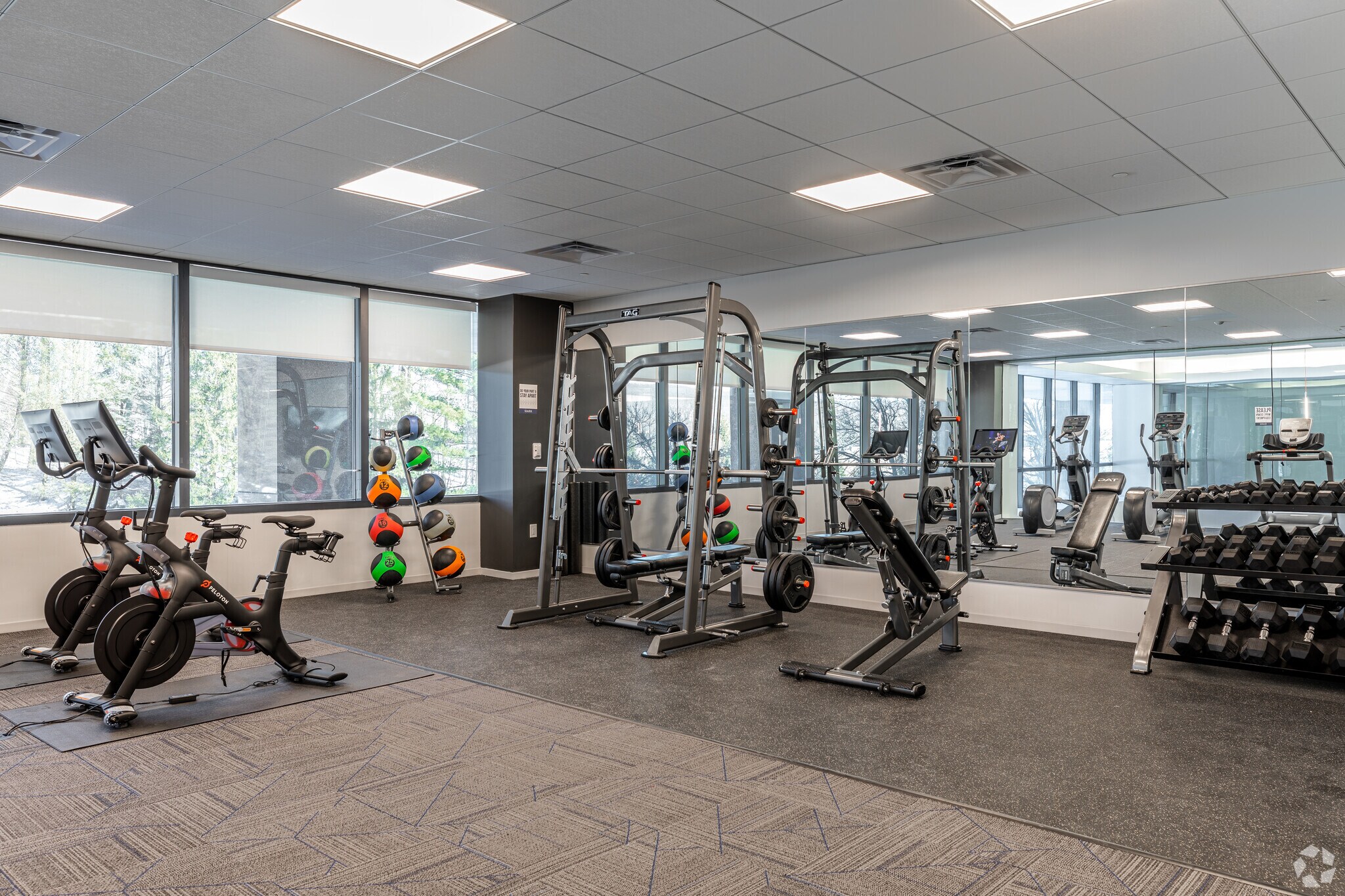 100 Enterprise Dr, Rockaway, NJ 07866 The Mark