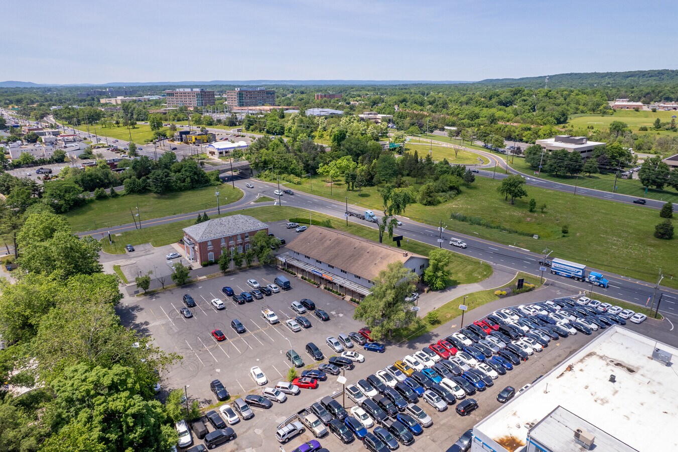 350 Grove St, Bridgewater, NJ 08807