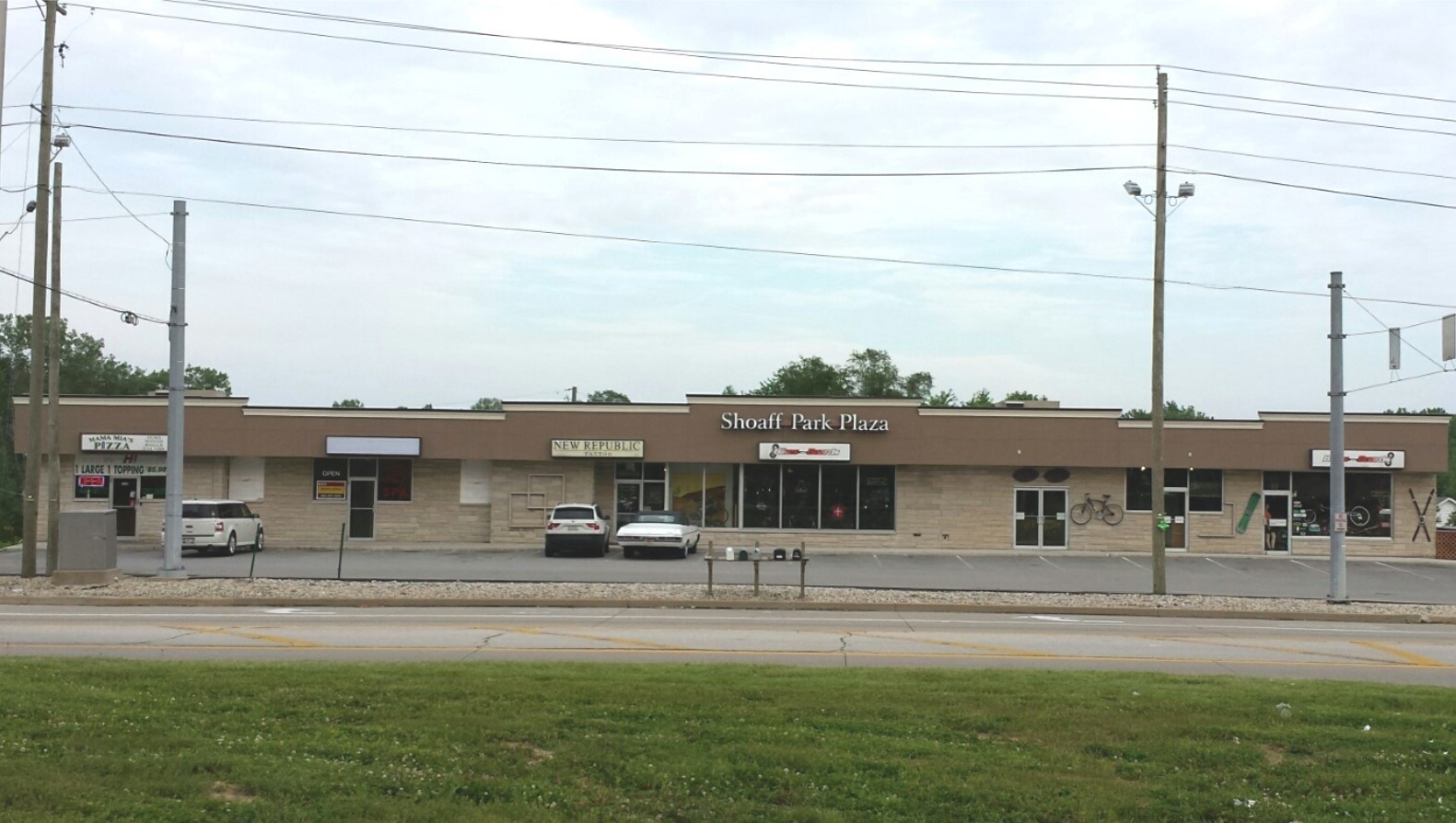 66486656 Saint Joe Rd, Fort Wayne, IN 46835