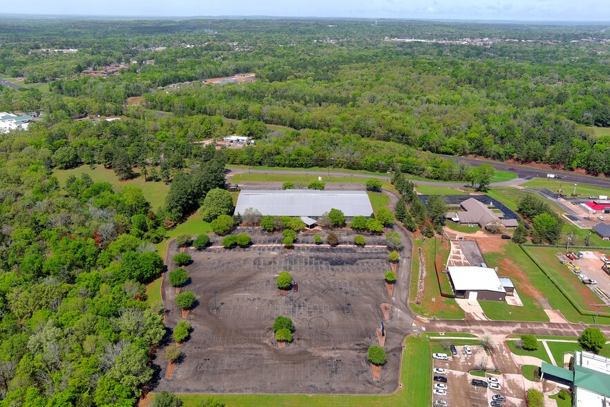 200 Vista Rdg, Palestine, TX for sale - Aerial - Image 3 of 7