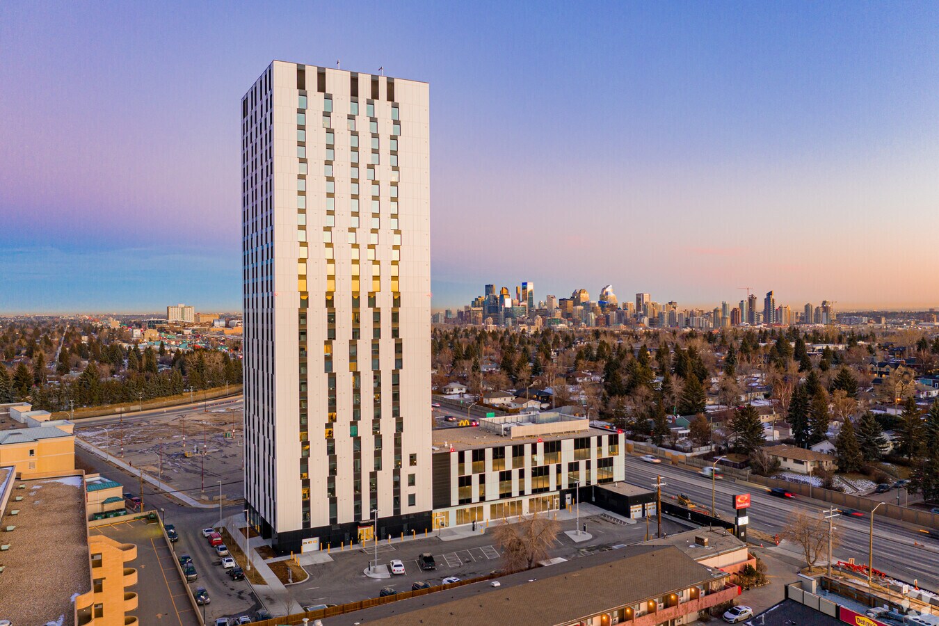 2416 16 Ave NW, Calgary, AB T2M 0M5 Office for Lease