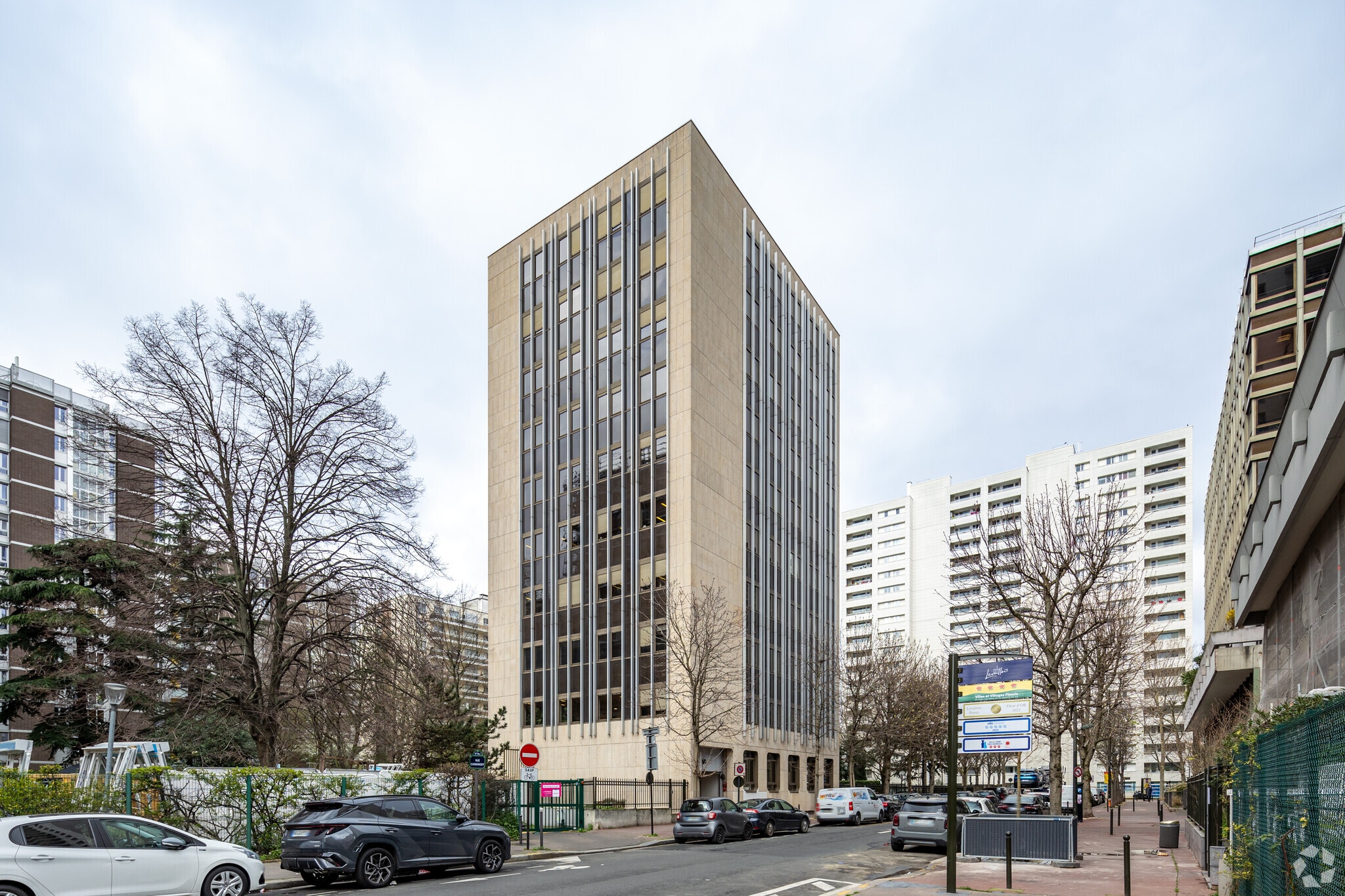 3 Rue Maurice Ravel, Levallois-Perret for lease Primary Photo- Image 1 of 3