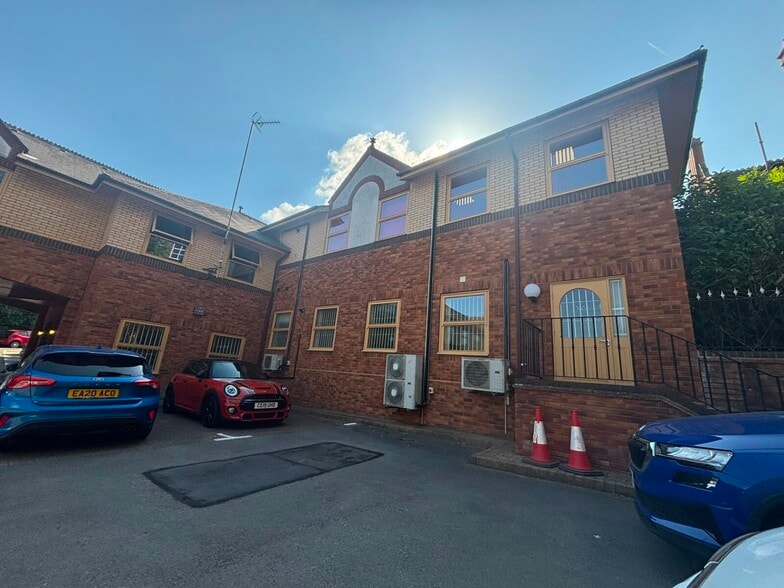 38 Lichfield Rd, Sutton Coldfield for lease - Building Photo - Image 2 of 36