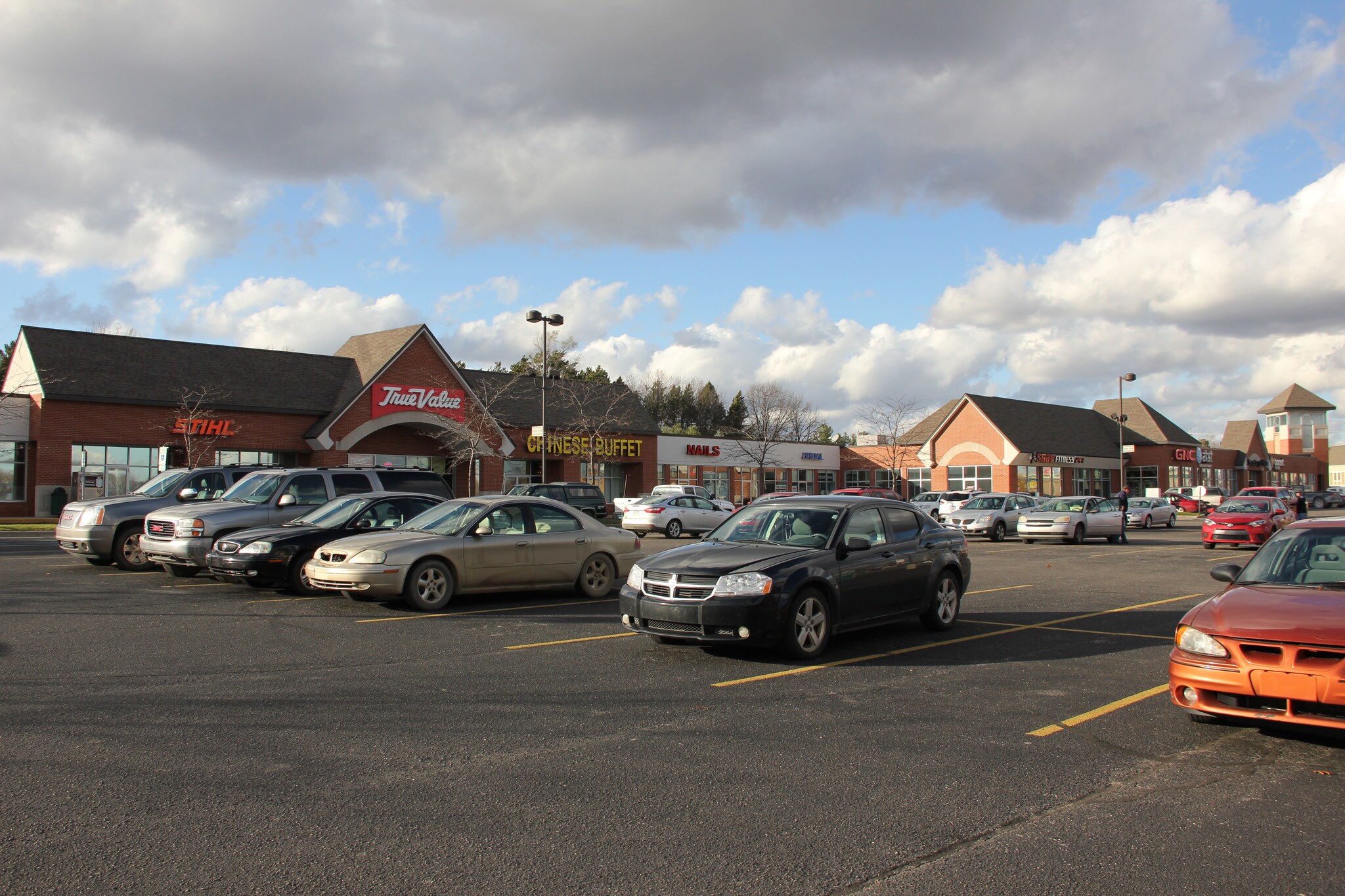 701 Greenville West Dr, Greenville, MI 48838 Greenville Marketplace