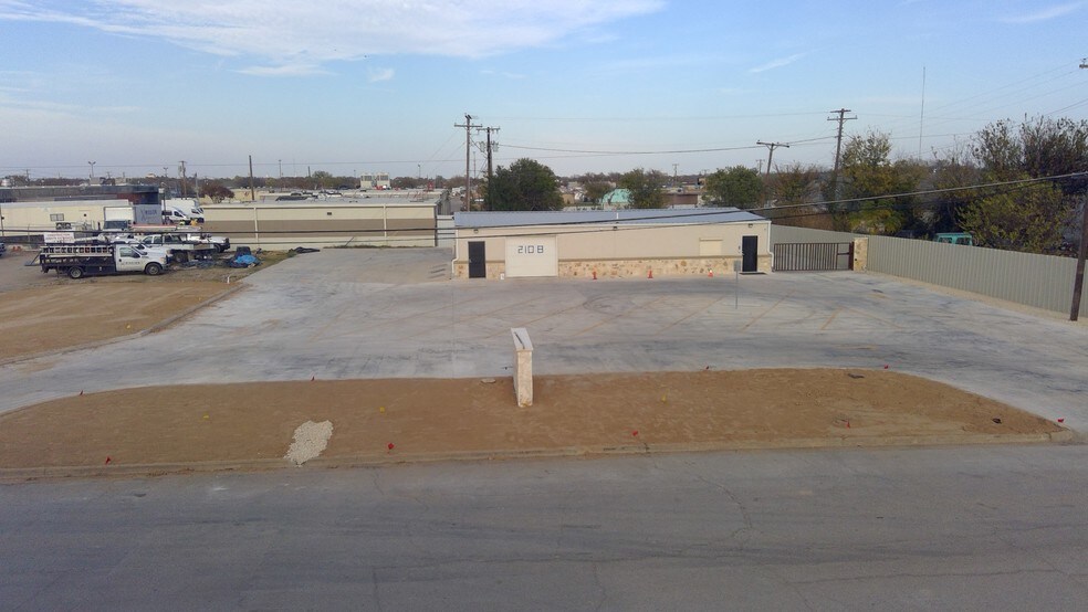 2108 S 21st St, Waco, TX for sale - Building Photo - Image 1 of 1